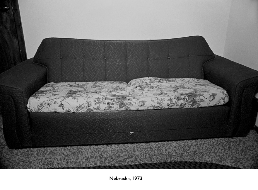 043_fat_couch